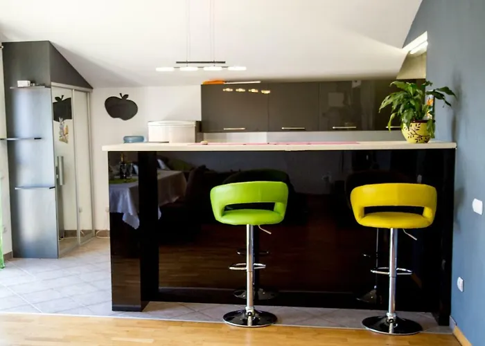 Ivana 2 Apartman *